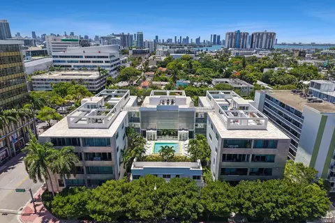 1700 Meridian Ave #304, Miami Beach, FL 33139