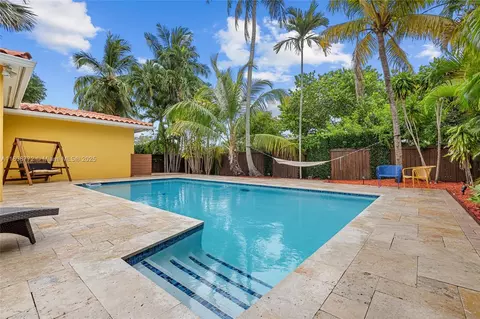 6332 SW 43rd St, Miami, FL 33155