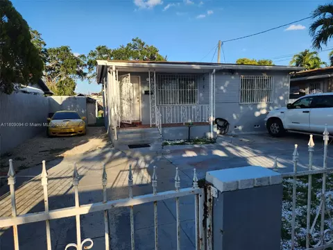 1037 NW 33rd Ave, Miami, FL 33125