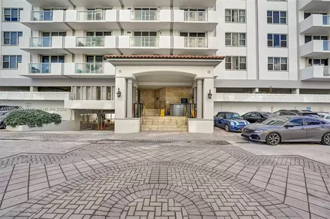 Exterior - 9195 Collins Ave #304, Surfside, FL 33154 photo 2 of 2