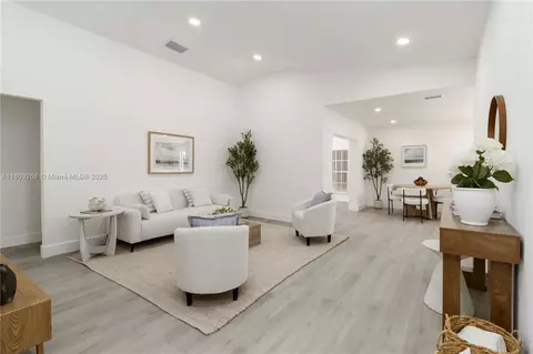 11250 SW 157th Ct, Miami, FL 33196