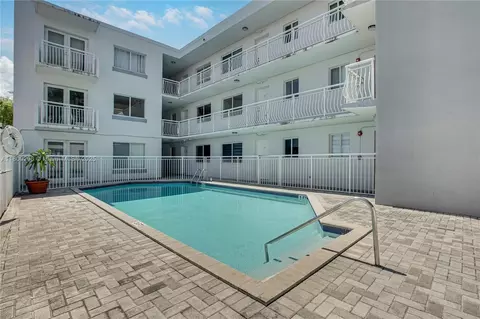 3101 SW 27th Ave #203, Miami, FL 33133