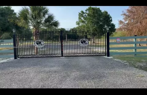 327 Horse Clb, Clewiston, FL 33440