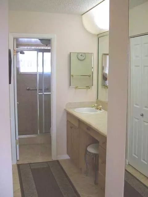 401 69th St #708, Miami Beach, FL 33141