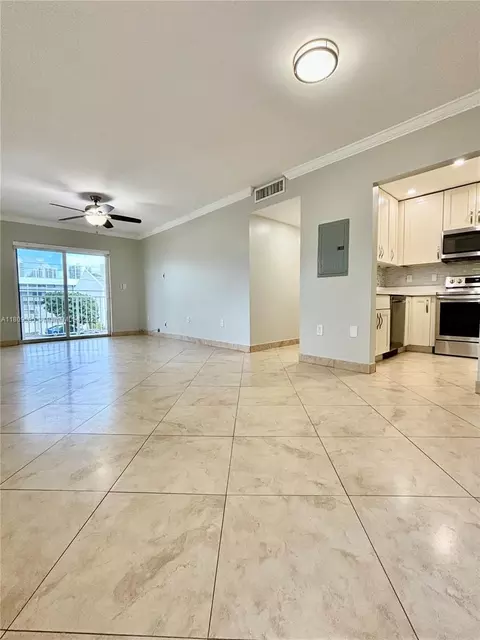 3536 NE 168th St #201, North Miami Beach, FL 33160