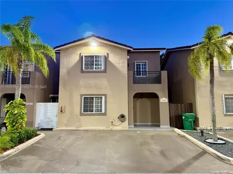 7664 NW 182nd Ter #105, Hialeah, FL 33015