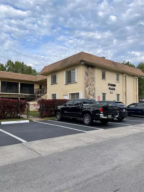 421 NE 1st St #119, Hallandale Beach, FL 33009