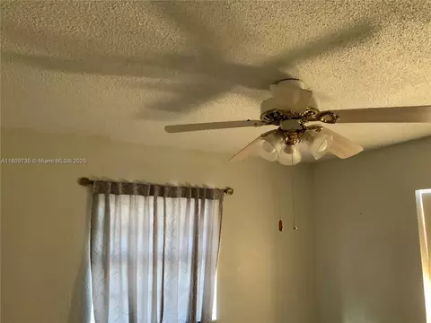 10 Bruce Ave, Frostproof, FL 33843 photo 6