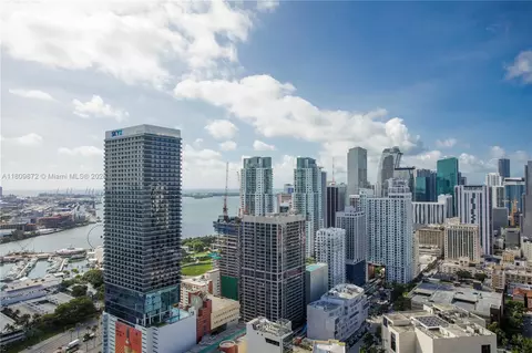 601 NE 1st St #3907, Miami, FL 33132