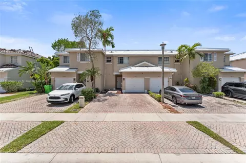 4011 NW 92nd Ave, Sunrise, FL 33351