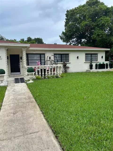1035 NE 172nd Ter, Miami, FL 33162