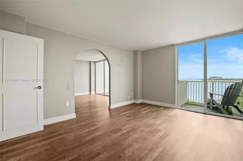 150 SE 25th Rd #10K, Miami, FL 33129