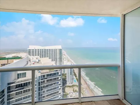 1830 S Ocean Dr #5009, Hallandale Beach, FL 33009