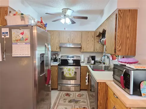 7740 NW 81st Ct, Okeechobee, FL 34972 photo 11
