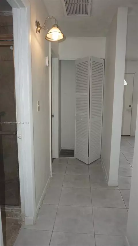 Entry Way - 4479 NW 185th St, Miami Gardens, FL 33055 photo 1 of 2