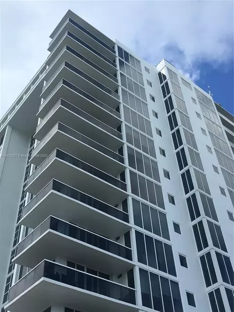 10275 Collins Ave #628, Bal Harbour, FL 33154