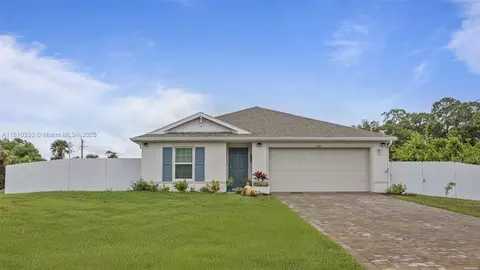 3021 June Cir, Labelle, FL 33935