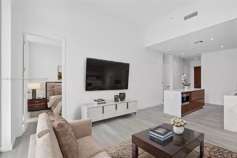 2655 S Bayshore Dr #705, Miami, FL 33133