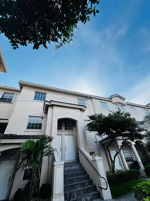 5670 NW 116th Ave #212, Doral, FL 33178