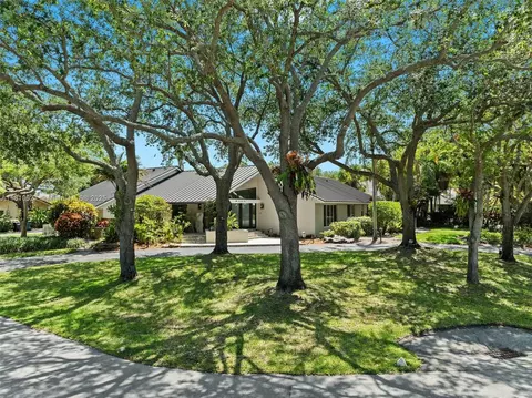 7350 SW 154th Ter, Palmetto Bay, FL 33157