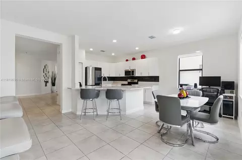 Kitchen - 3534 W 106th St, Hialeah, FL 33018 photo 1 of 2