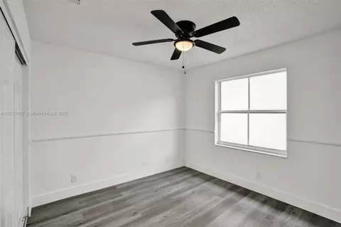 7325 Flores Way, Margate, FL 33063 photo 7