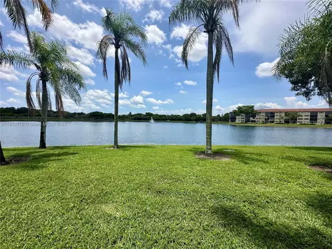 13700 SW 14th St #412D, Pembroke Pines, FL 33027