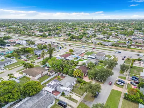 View/Area - 15101 Harrison St, Miami, FL 33176 photo 4 of 5