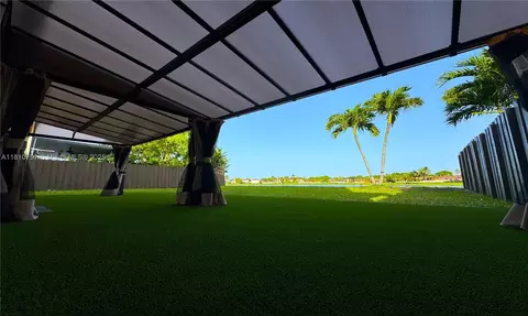 Undisclosed, Miami, FL 33186