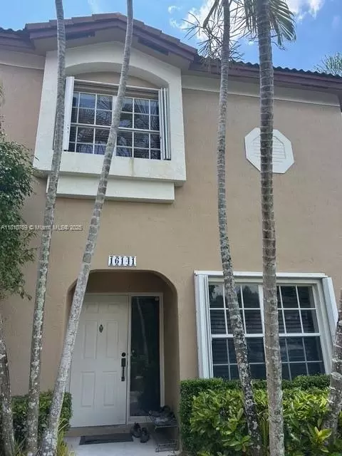 16141 Emerald Cove Rd, Weston, FL 33331