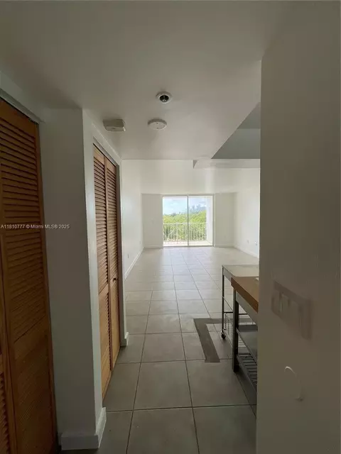 700 NE 63rd St #D606, Miami, FL 33138