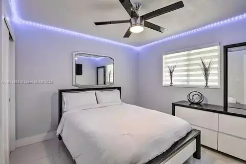 Bedroom - 8031 W 14th Ct, Hialeah, FL 33014 photo 3 of 5