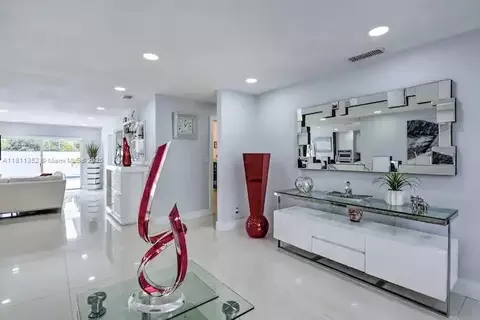 Entry Way - 8031 W 14th Ct, Hialeah, FL 33014 photo 1 of 1