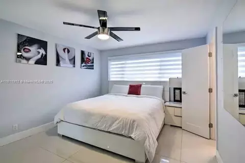 Bedroom - 8031 W 14th Ct, Hialeah, FL 33014 photo 1 of 5