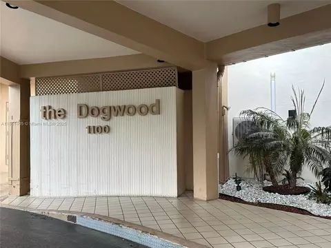 1100 NW Saint Charles Pl #411, Pembroke Pines, FL 33026