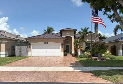 13858 SW 155 Ct, Miami, FL 33196