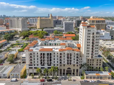 1805 Ponce De Leon Blvd #518, Coral Gables, FL 33134