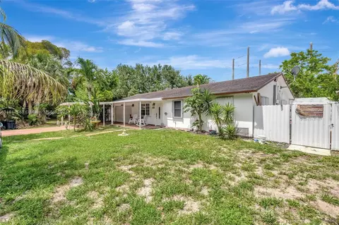 4035 N 110th Ave N, West Palm Beach, FL 33411