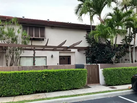 9059 SW 133rd Ct #E, Miami, FL 33186