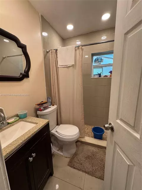 Bath - 151 NW 64th St, Miami, FL 33150 photo 2 of 2