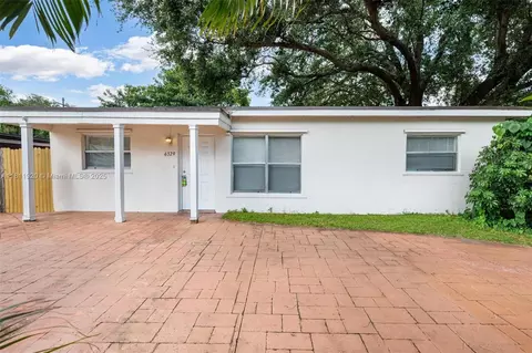 6329 Garfield St, Hollywood, FL 33024