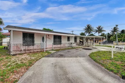 19601 NW 47th Ave, Miami Gardens, FL 33055