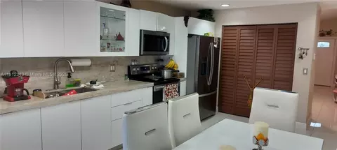 Other - 3149 W 68th Pl, Hialeah, FL 33018 photo 14 of 21