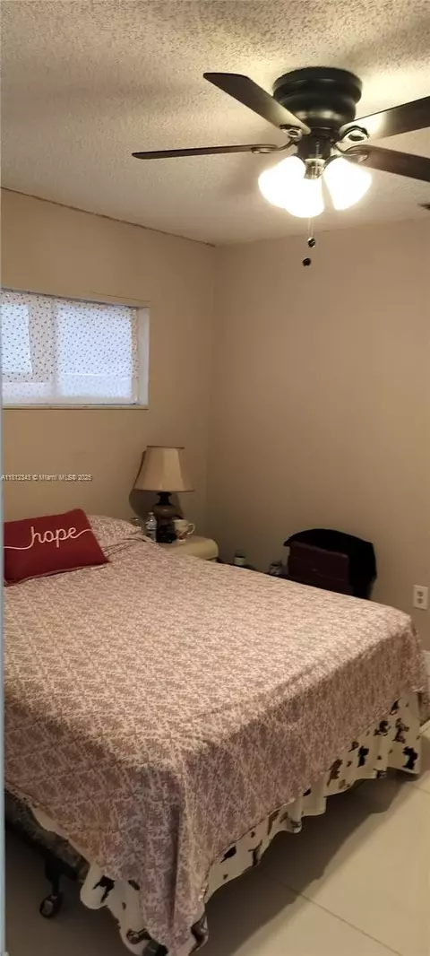 Bedroom - 3149 W 68th Pl, Hialeah, FL 33018 photo 10 of 10