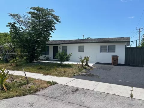 880 NE 49th St, Pompano Beach, FL 33064