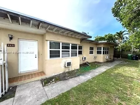 266 NE 111th St, Miami, FL 33161