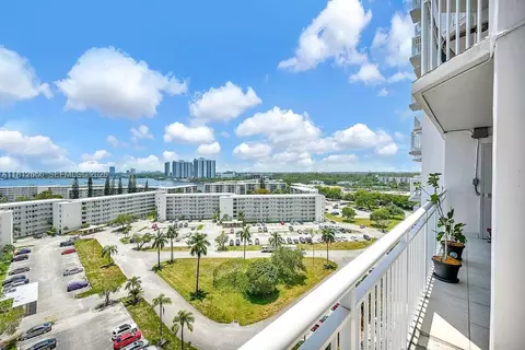 18041 Biscayne Blvd #1201, Aventura, FL 33160