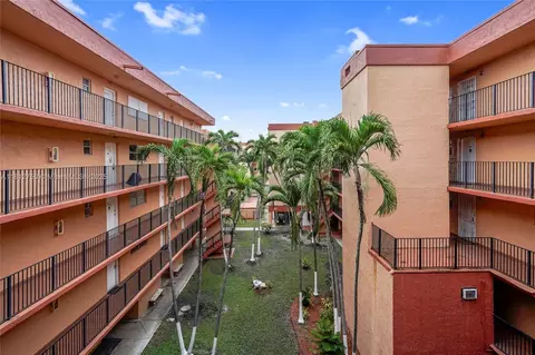 1950 W 56th St #2311B, Hialeah, FL 33012
