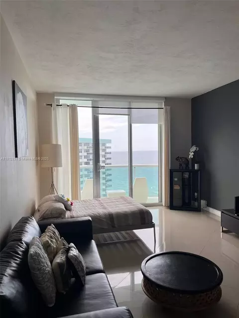 3801 S Ocean Dr #PH16Y, Hollywood, FL 33019