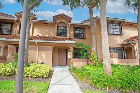 10630 NW 14th St #115, Plantation, FL 33322